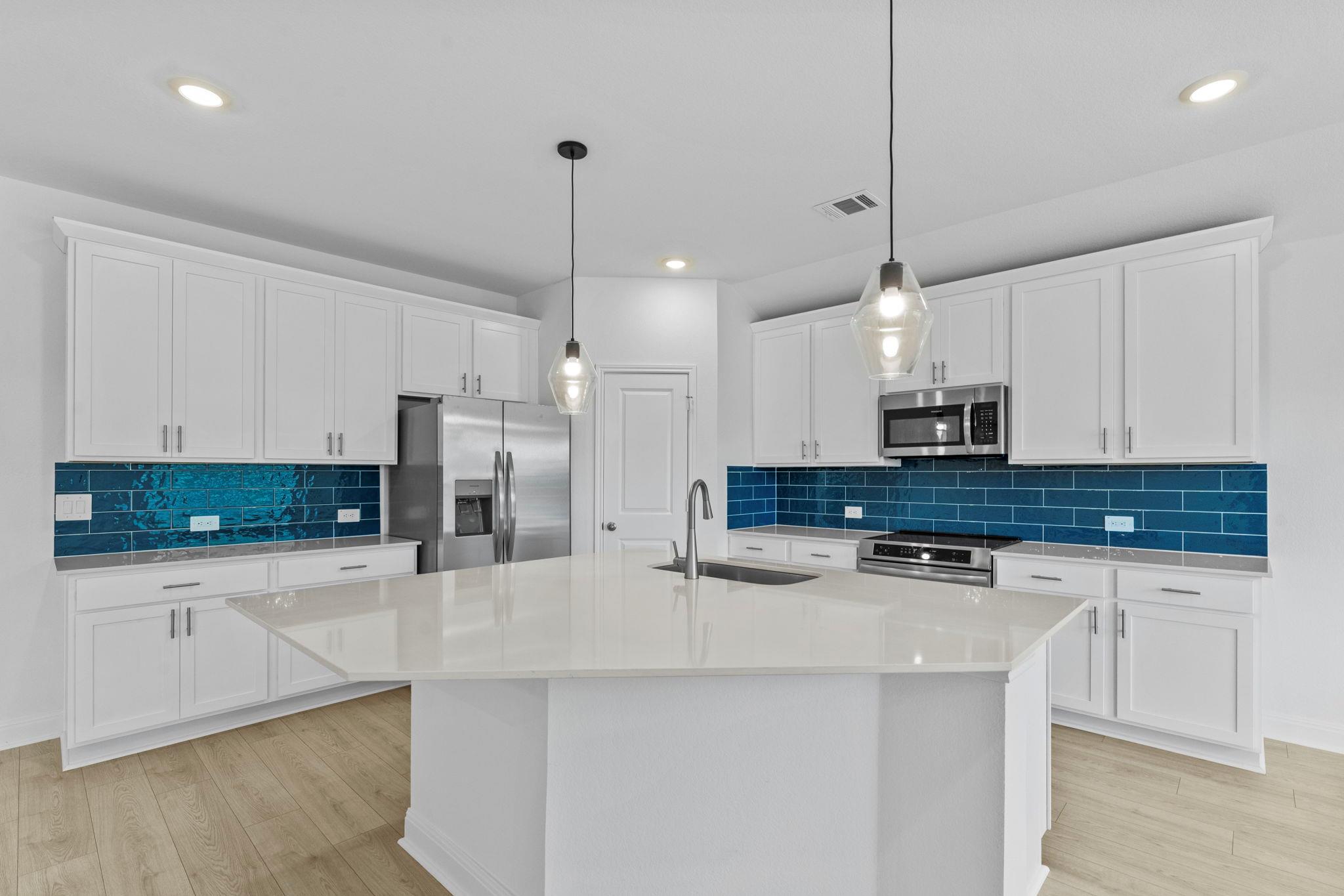 269 Rivers Edge Dr, Georgetown, TX 78628