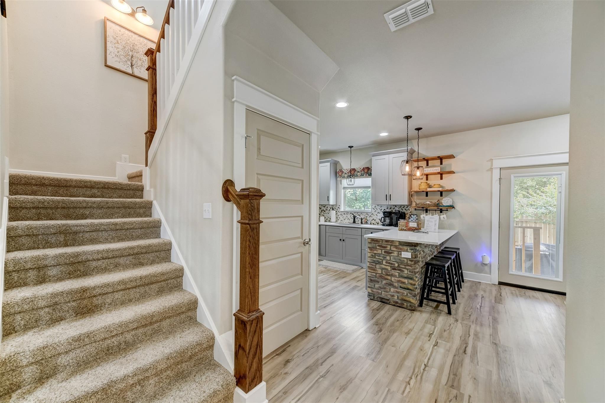 1103 Farm St, Bastrop, TX 78602