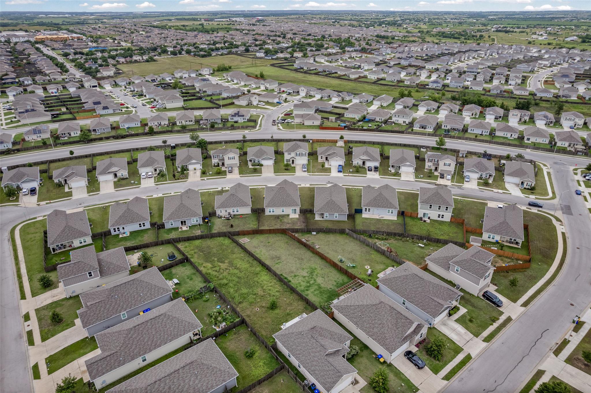 13501 Arthur Vandenburg Way, Manor, TX 78653