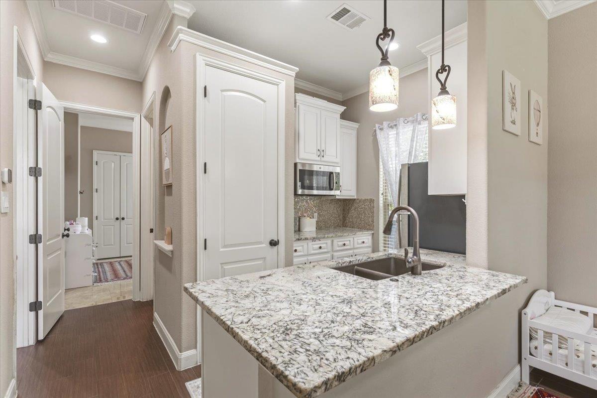 4365 Caldwell Palm Cir, Round Rock, TX 78665
