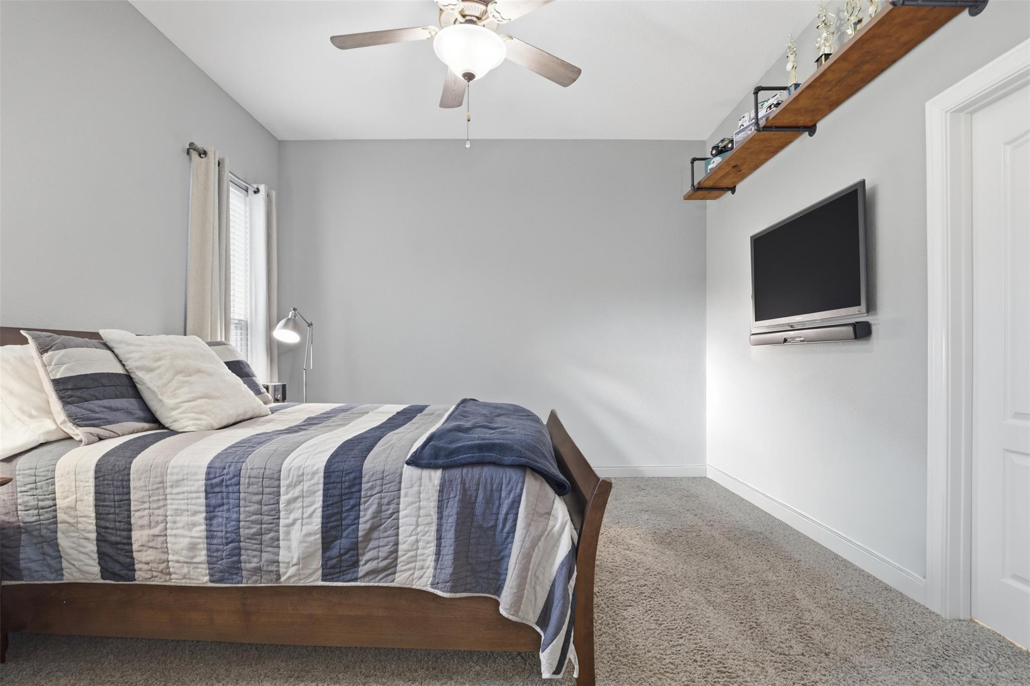 107 W Majestic Oak Ln, Georgetown, TX 78633