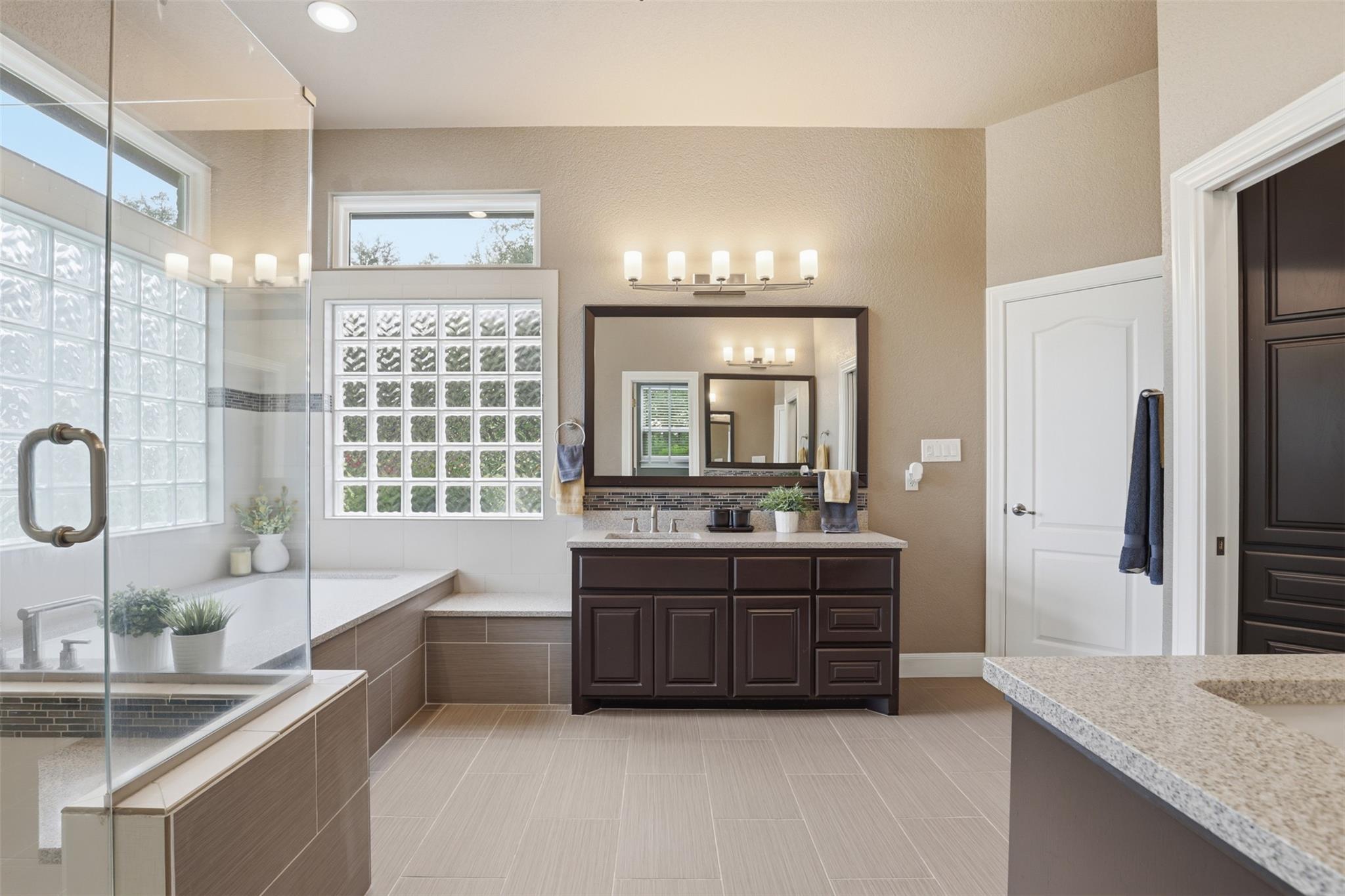 107 W Majestic Oak Ln, Georgetown, TX 78633