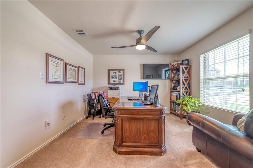 2100 Littleton Dr, Leander, TX 78641