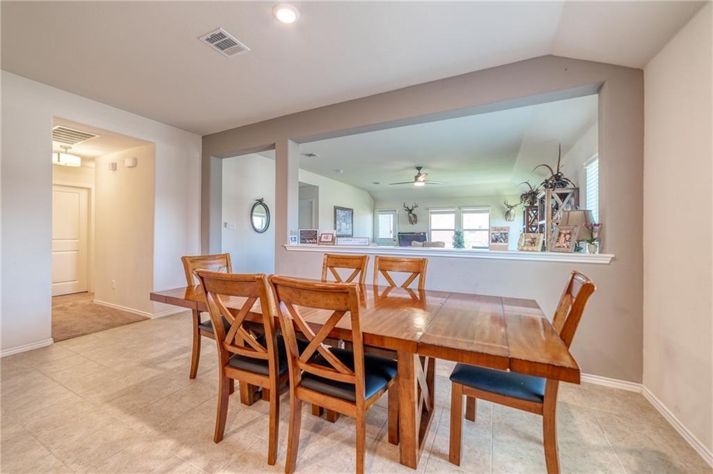 2100 Littleton Dr, Leander, TX 78641