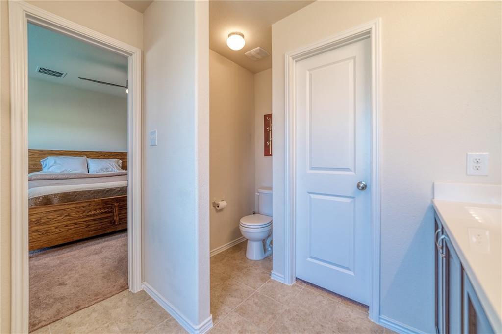 2100 Littleton Dr, Leander, TX 78641