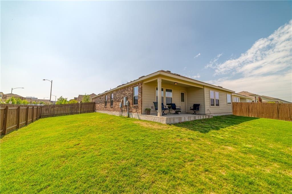 2100 Littleton Dr, Leander, TX 78641