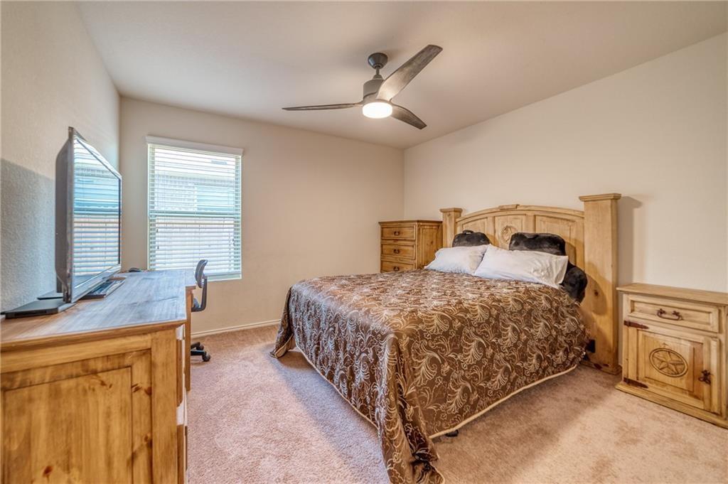 2100 Littleton Dr, Leander, TX 78641