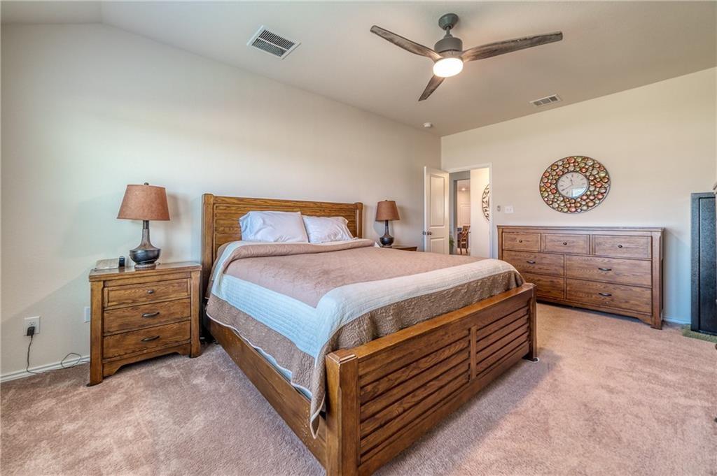2100 Littleton Dr, Leander, TX 78641