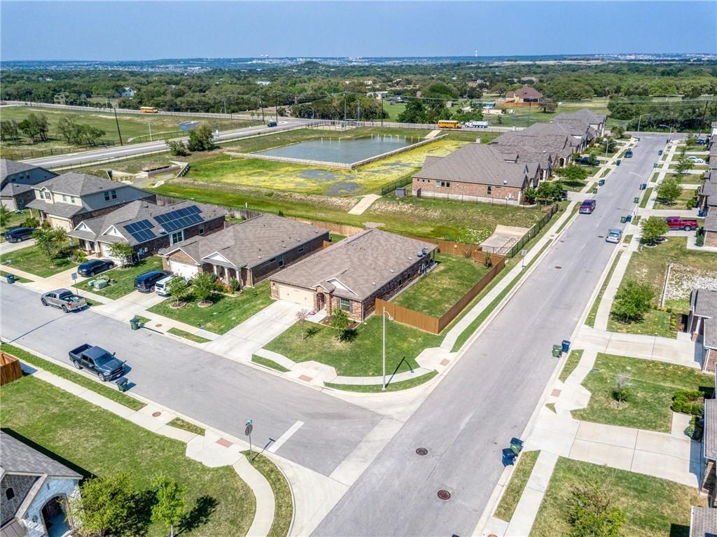 2100 Littleton Dr, Leander, TX 78641