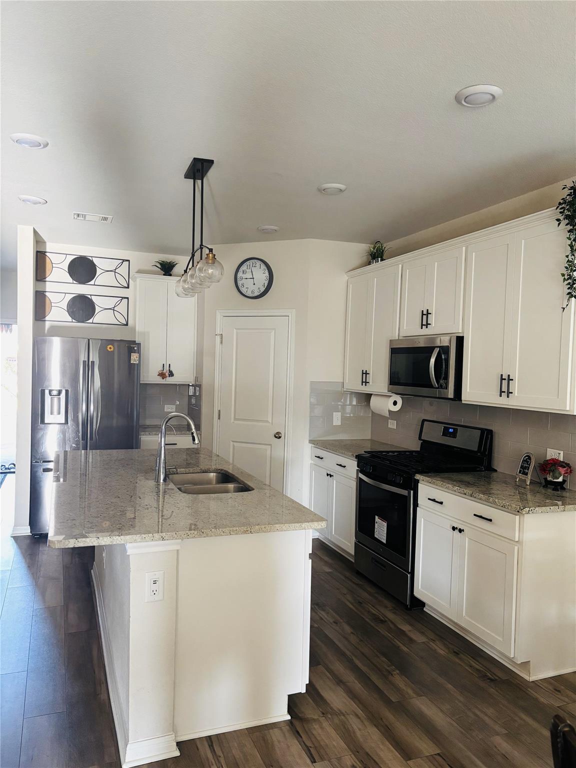 3034 Mill Run Bnd, Round Rock, TX 78665