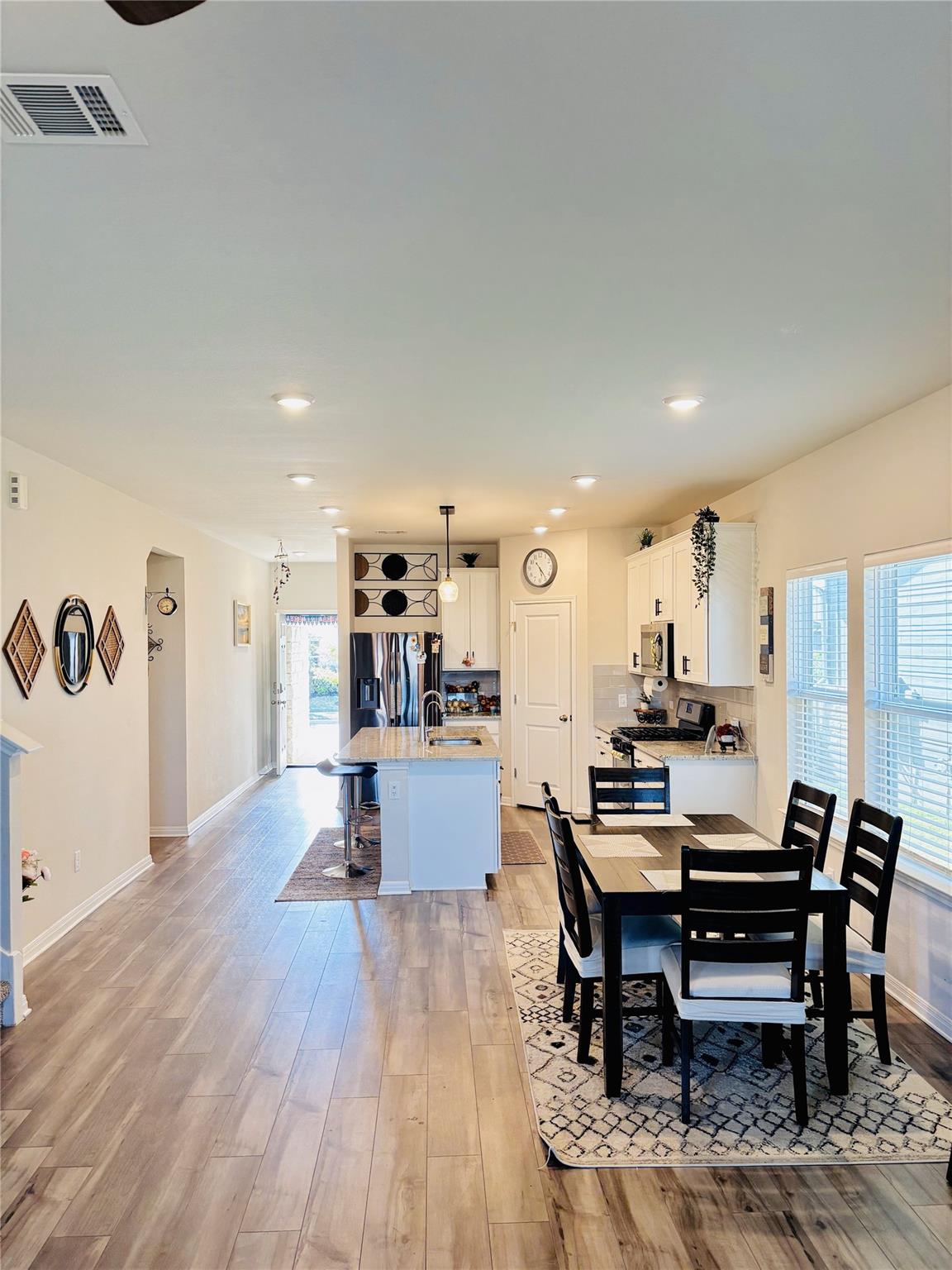 3034 Mill Run Bnd, Round Rock, TX 78665
