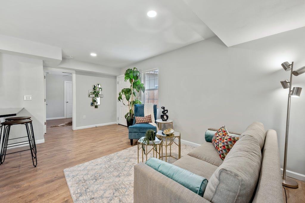 1312 E 52nd St # B, Austin, TX 78723