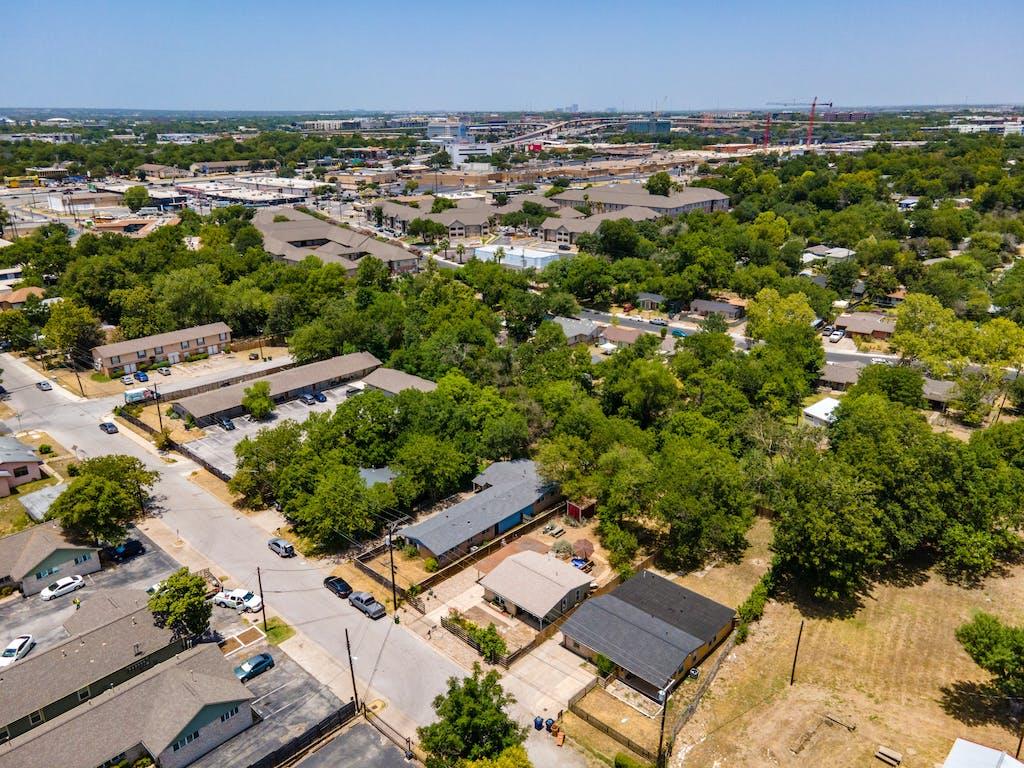 1312 E 52nd St # B, Austin, TX 78723