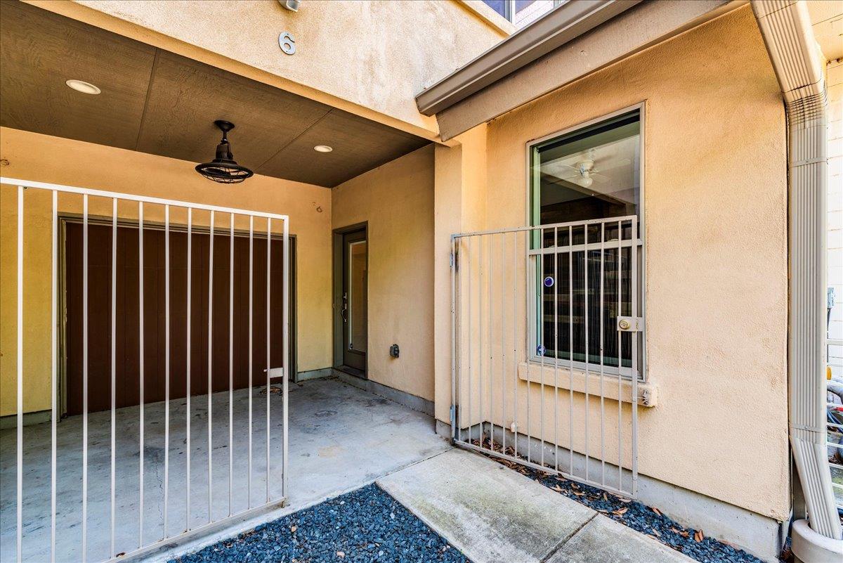 2608 E 6th St # 6, Austin, TX 78702