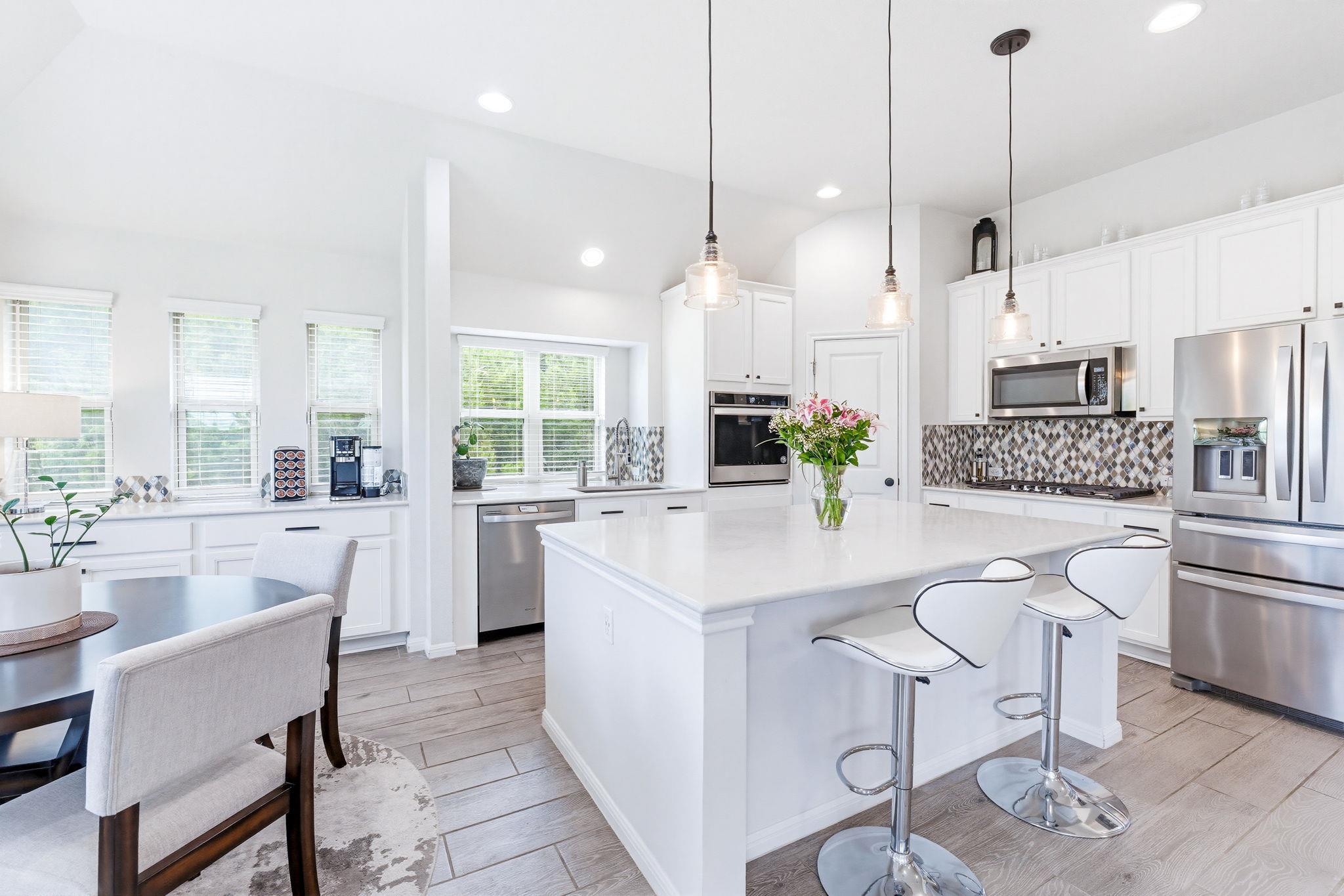 848 Mediterranean Dr, Leander, TX 78641