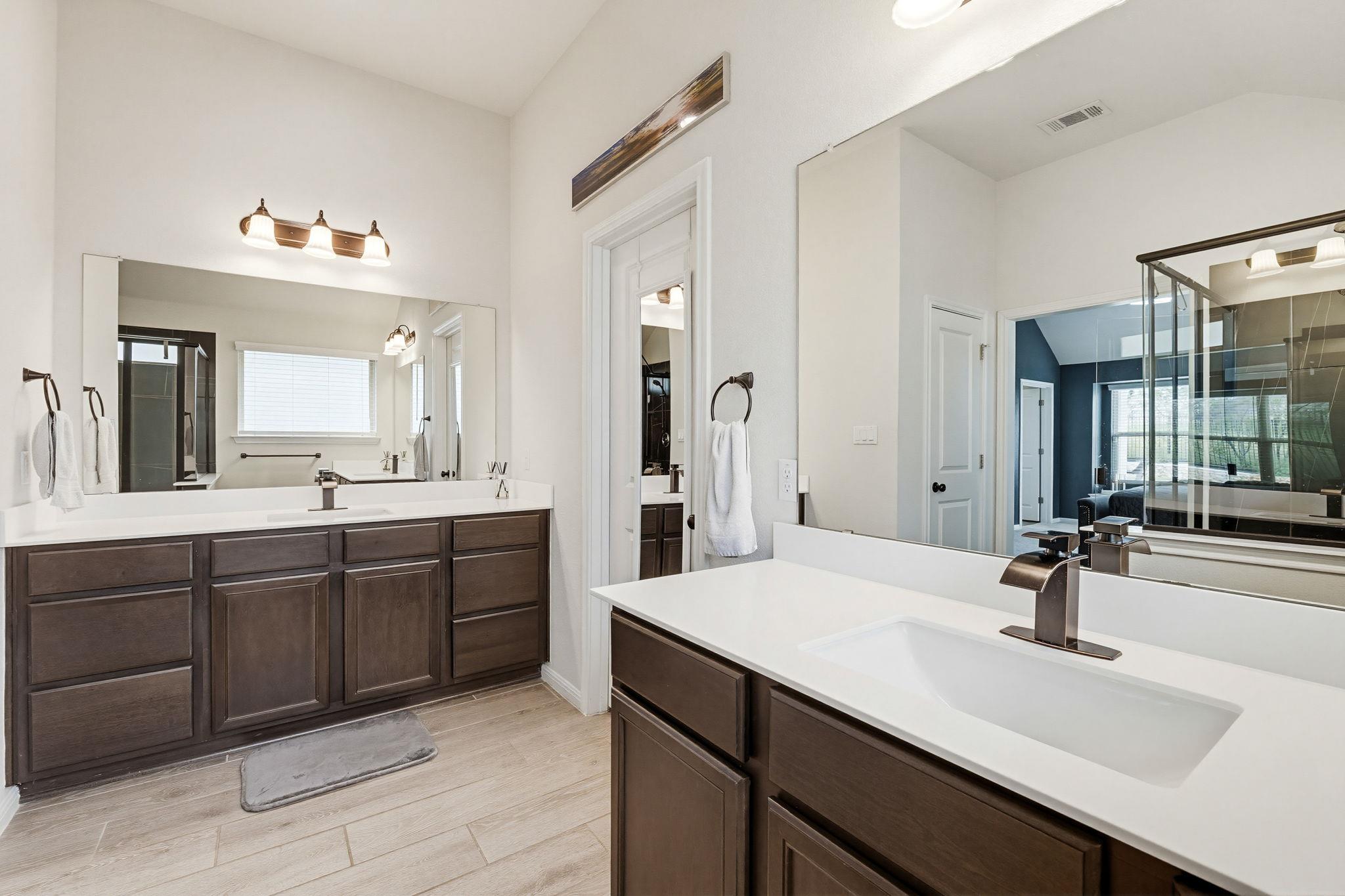 848 Mediterranean Dr, Leander, TX 78641