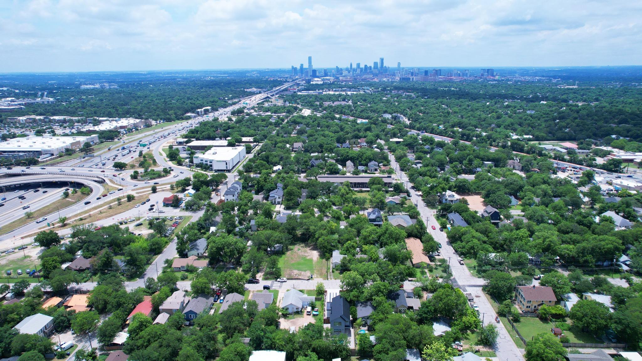 932 E 53rd St, Austin, TX 78751