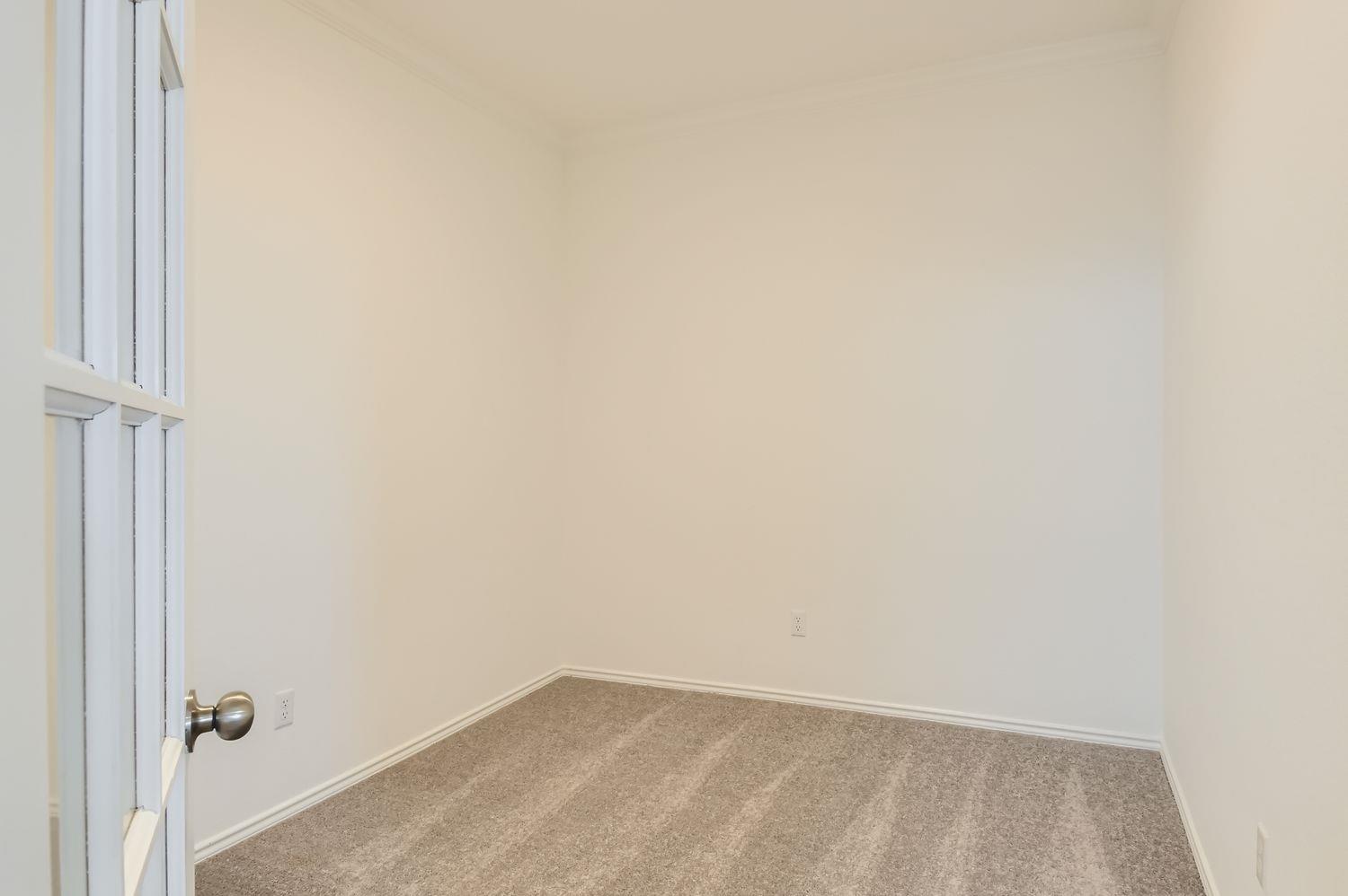 140 Bennington Dr, Liberty Hill, TX 78642