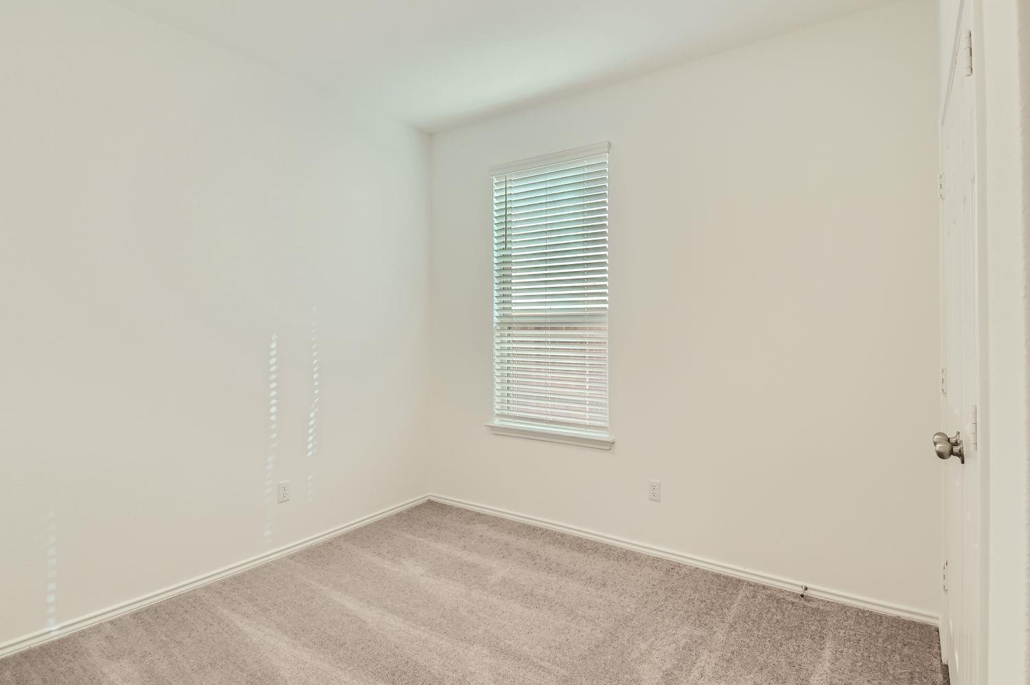 140 Bennington Dr, Liberty Hill, TX 78642
