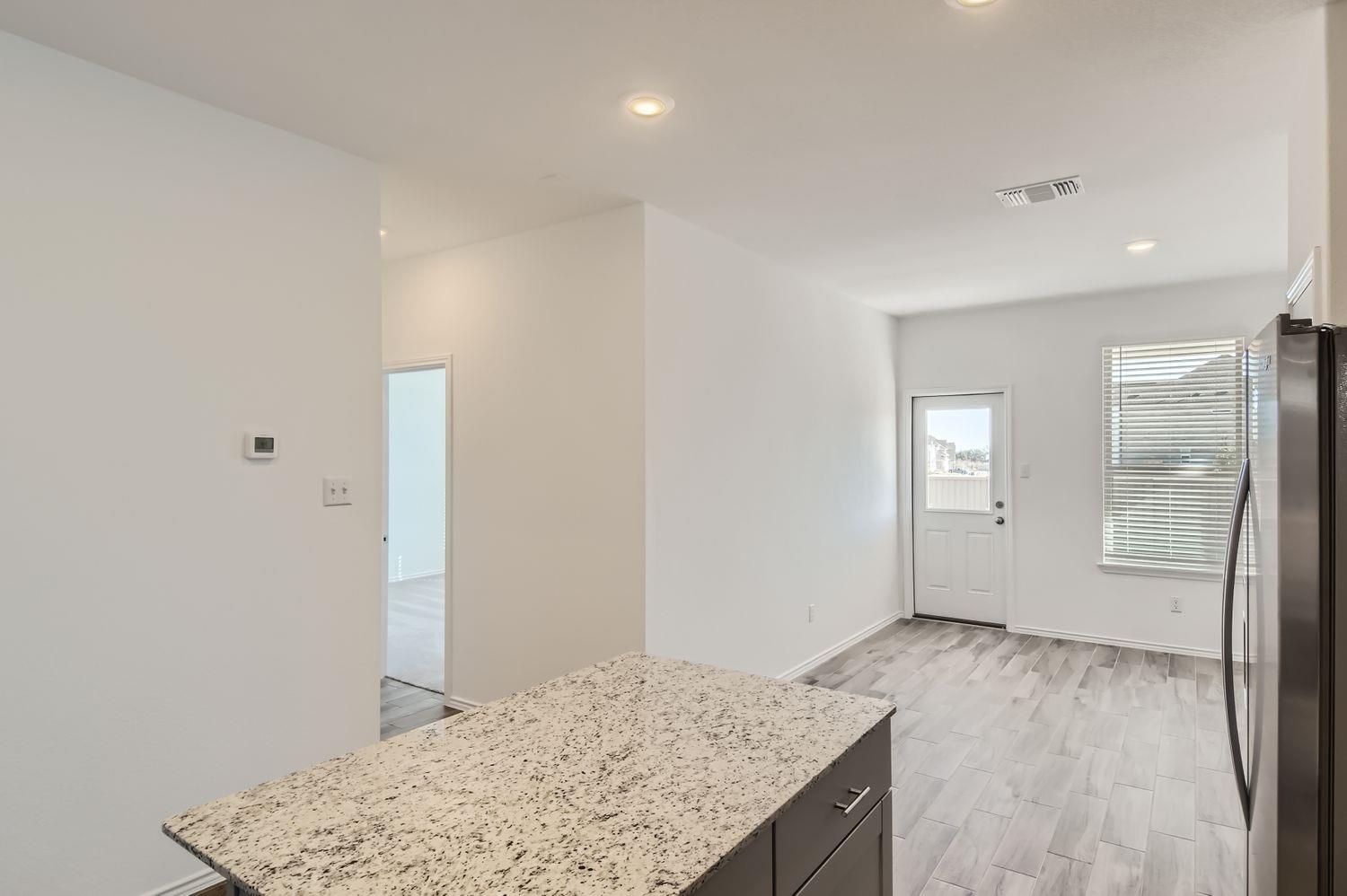 140 Bennington Dr, Liberty Hill, TX 78642