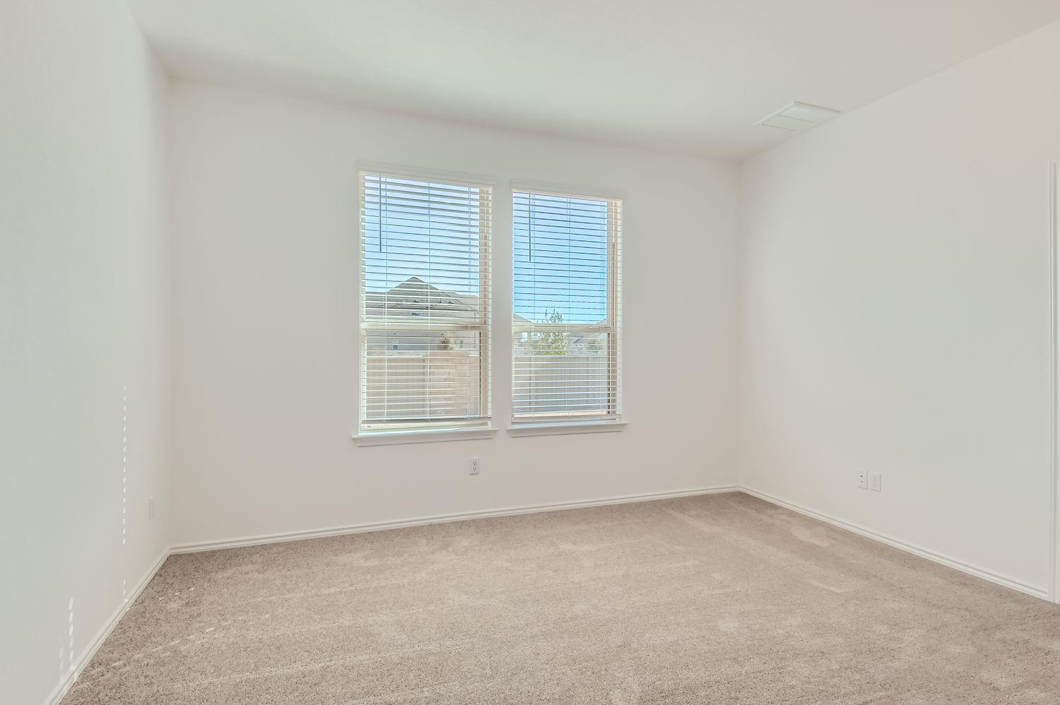 140 Bennington Dr, Liberty Hill, TX 78642