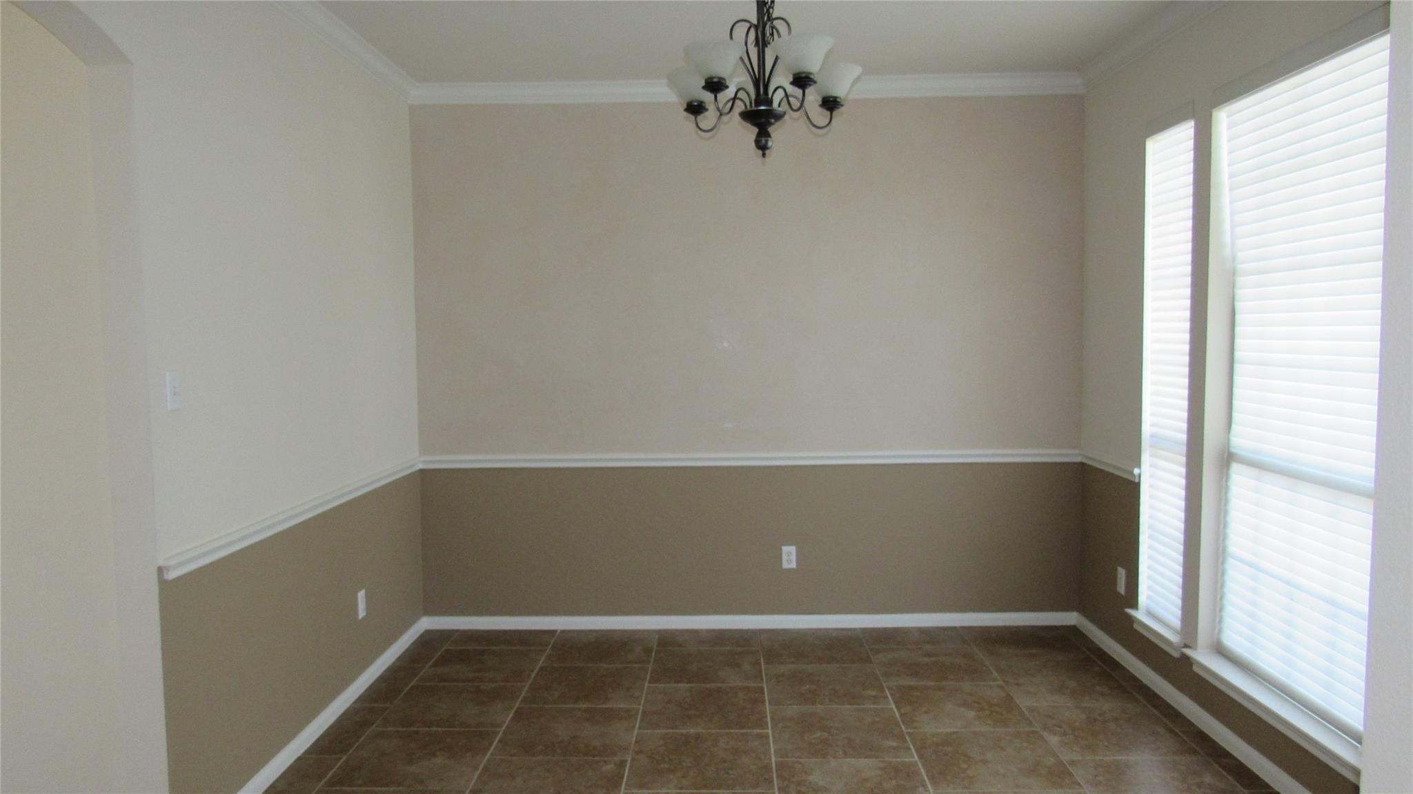 2033 Creole Dr, Austin, TX 78727