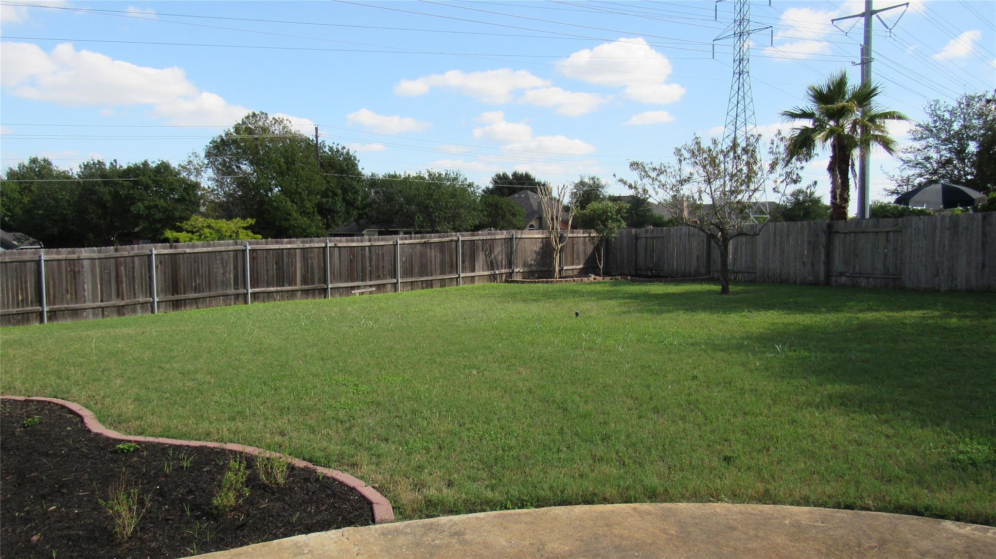 2033 Creole Dr, Austin, TX 78727