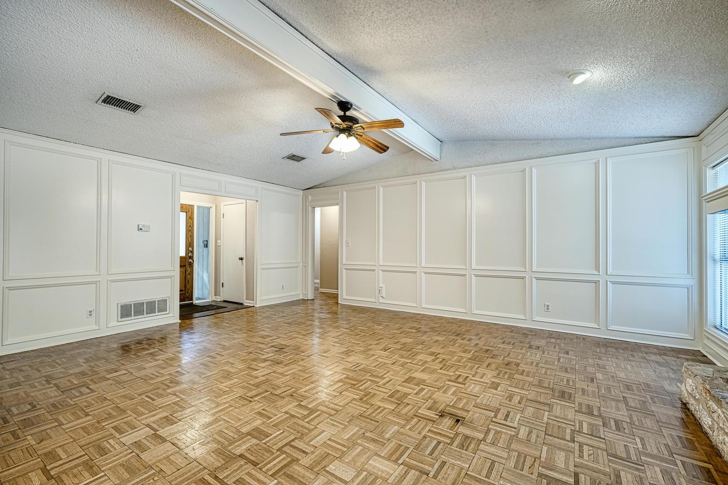 3114 Honey Tree Ln, Austin, TX 78746