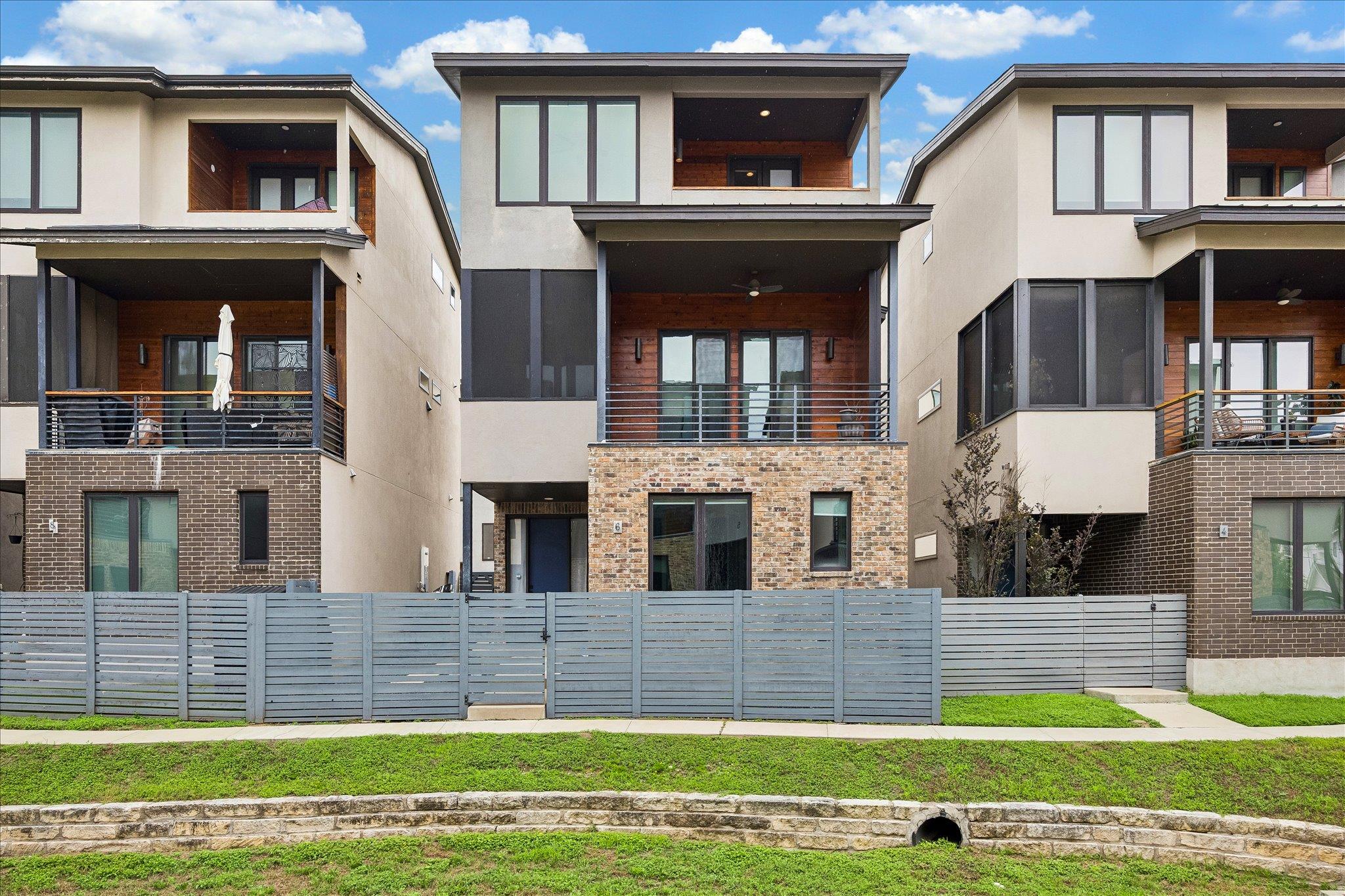 5006 Pecan Springs Rd # 6, Austin, TX 78723