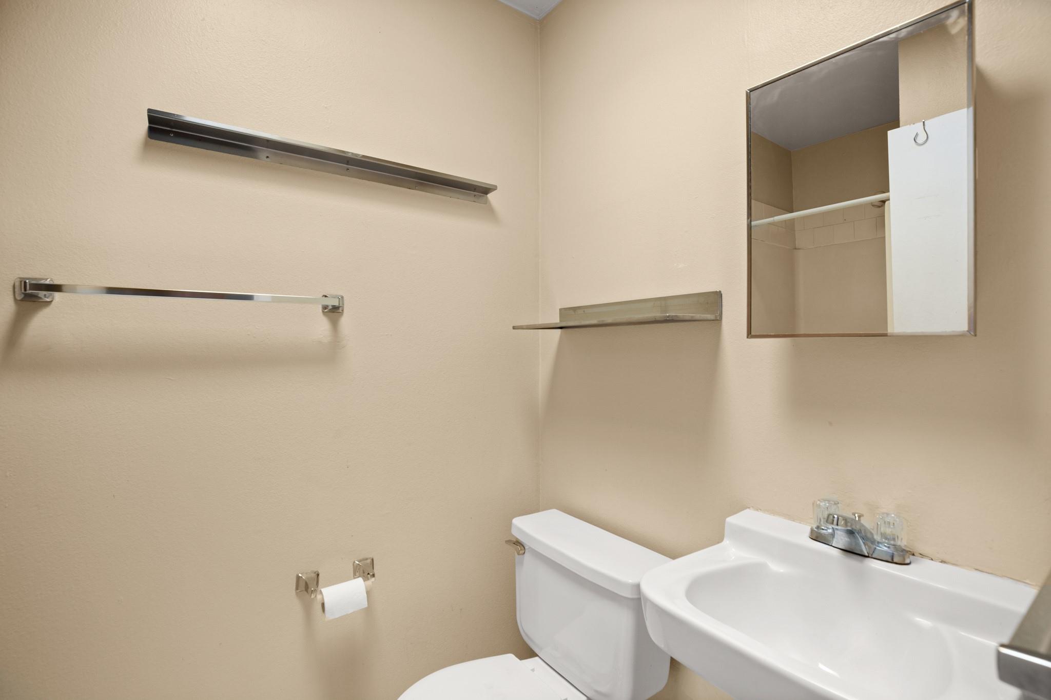 3302 Hemlock Ave # B, Austin, TX 78722