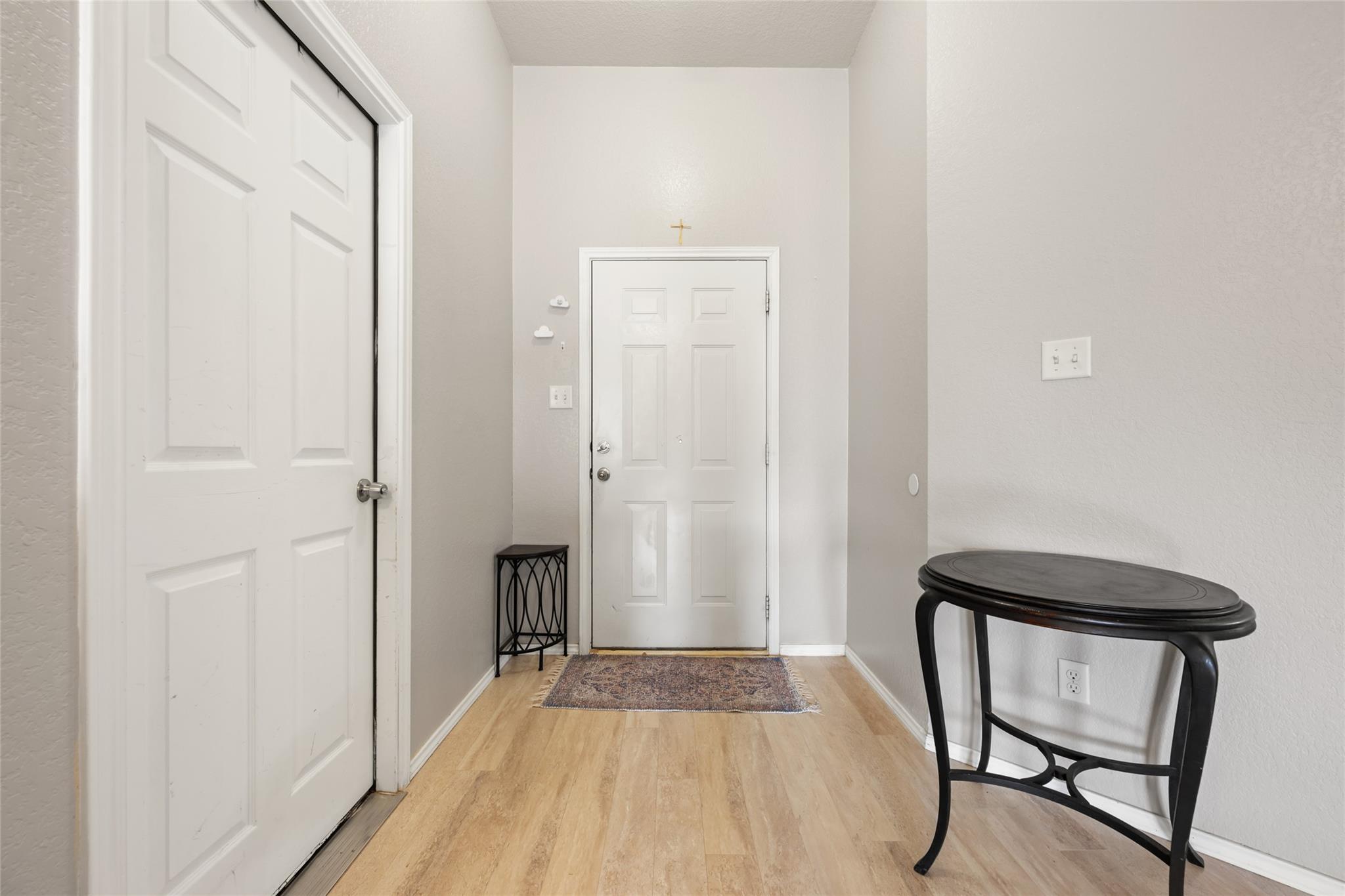144 Calcite Ln, Jarrell, TX 76537