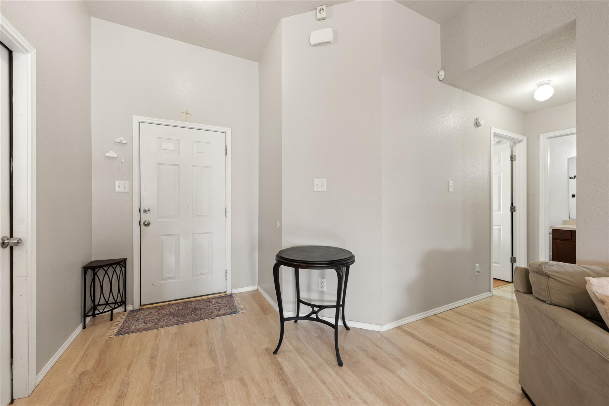144 Calcite Ln, Jarrell, TX 76537