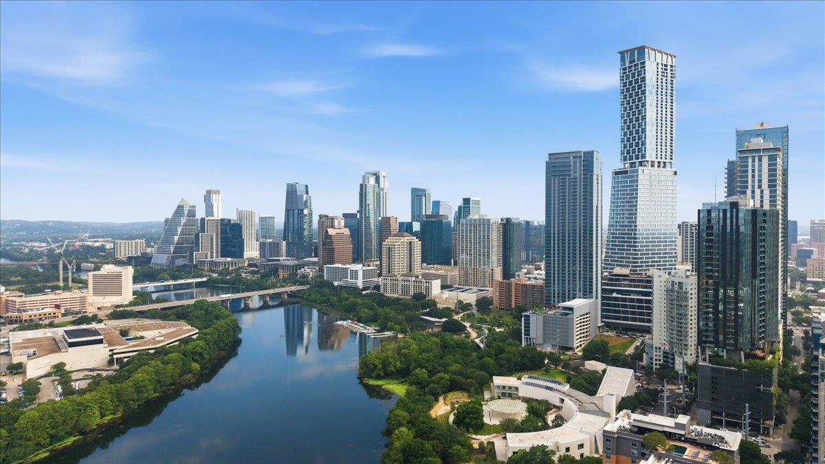 44 East Ave # 3304, Austin, TX 78701