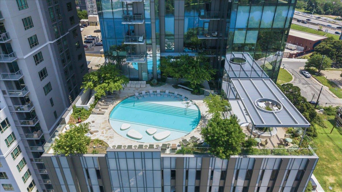 44 East Ave # 3304, Austin, TX 78701
