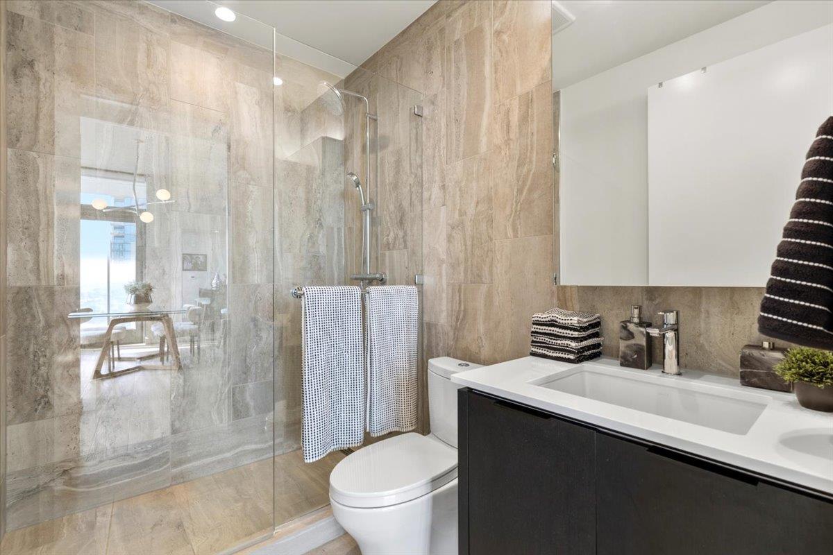 44 East Ave # 3304, Austin, TX 78701