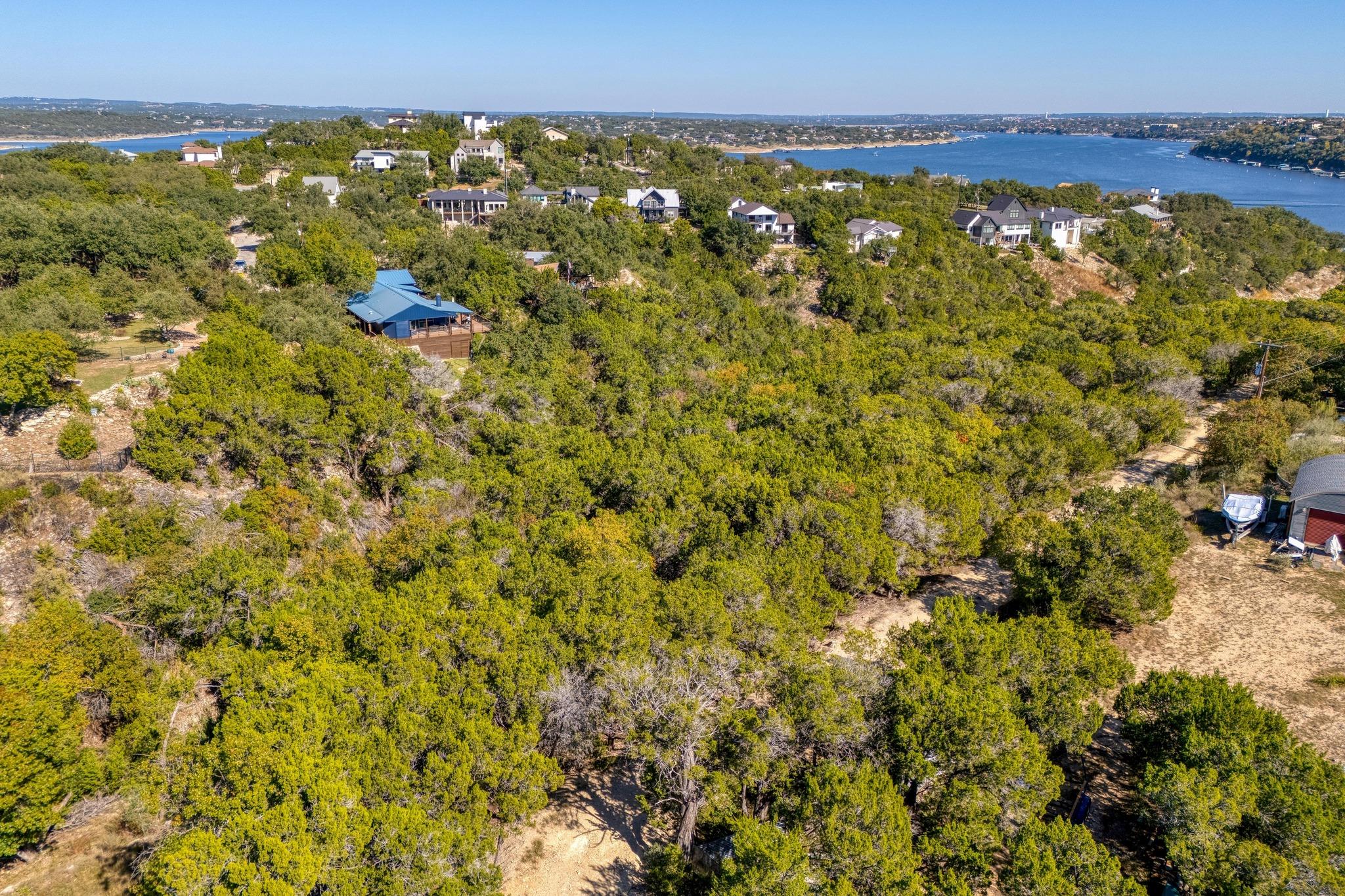 19512 Fisher Ln, Spicewood, TX 78669