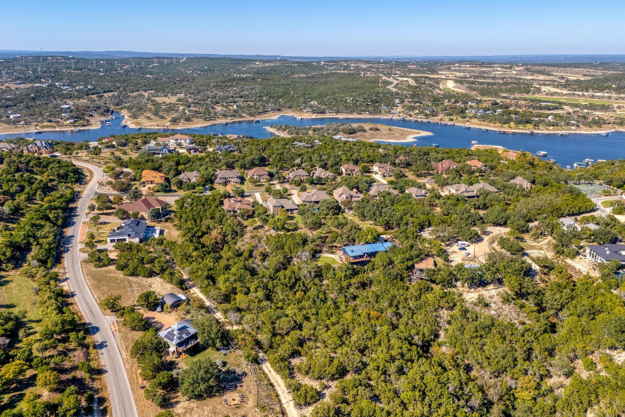 19512 Fisher Ln, Spicewood, TX 78669
