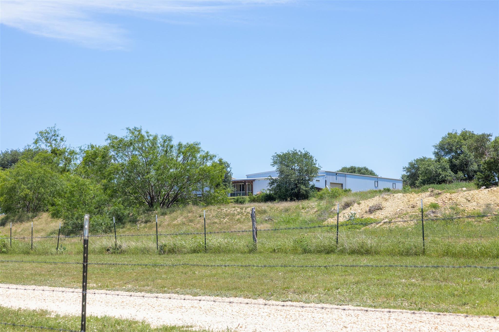 8845 Fm 2657, Briggs, TX 78608
