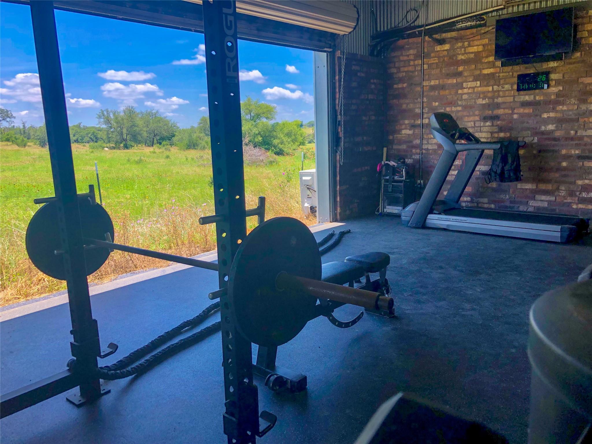 8845 Fm 2657, Briggs, TX 78608