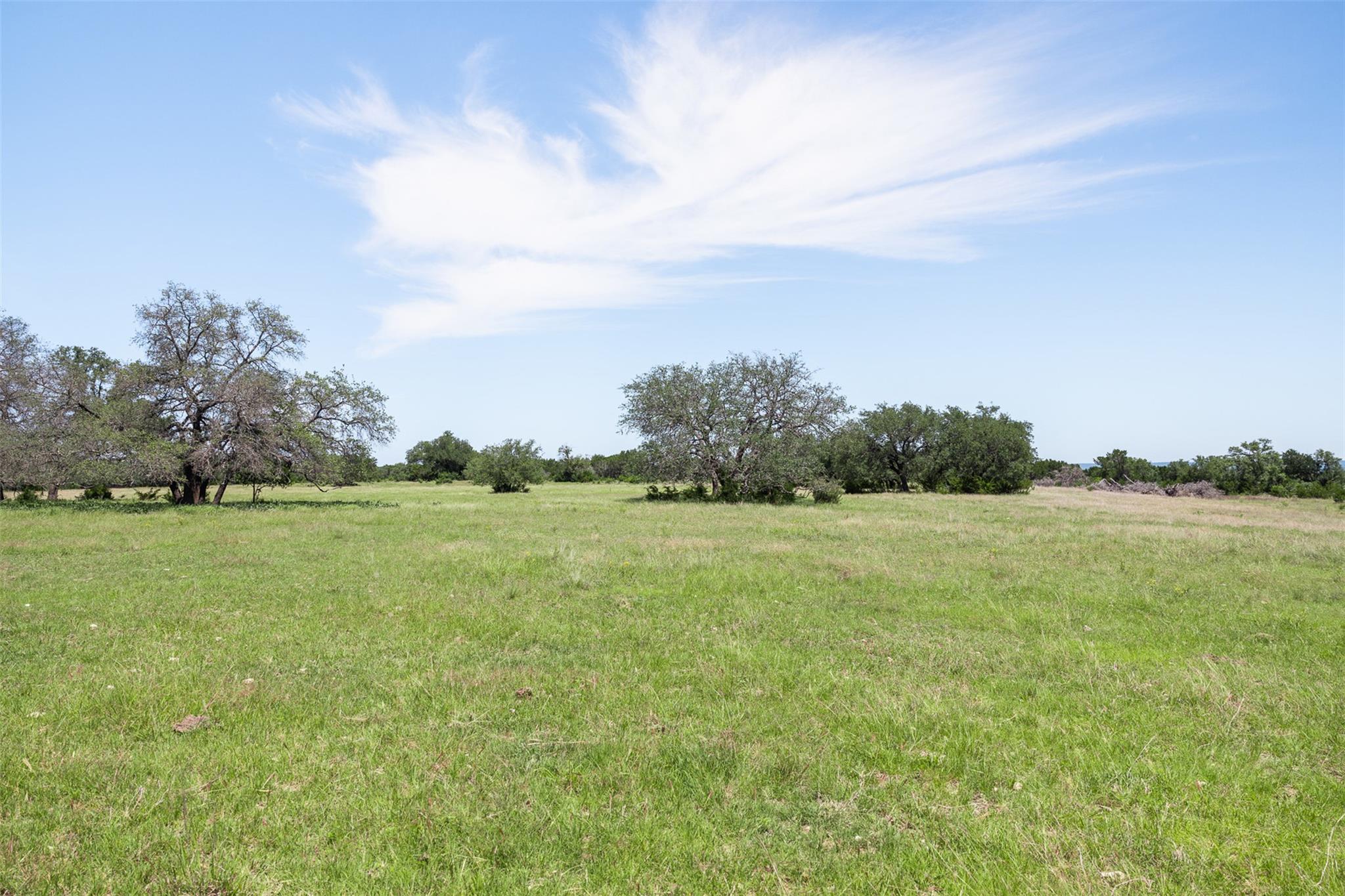 8845 Fm 2657, Briggs, TX 78608