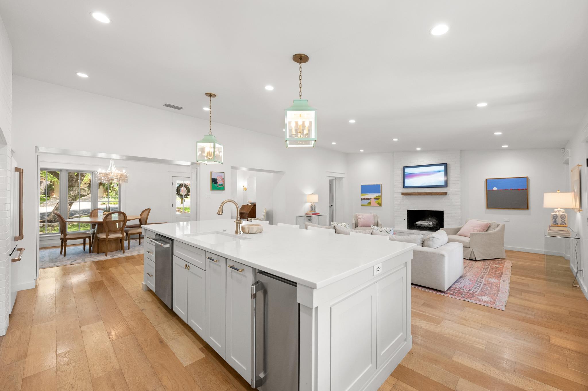 8829 Silverarrow Cir, Austin, TX 78759