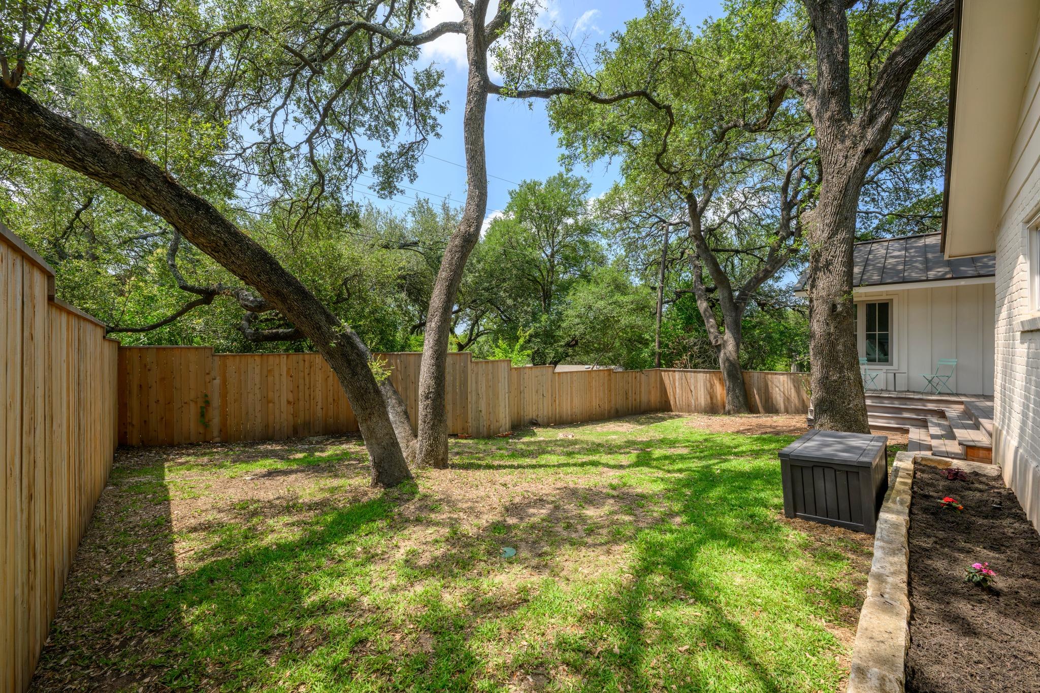 8829 Silverarrow Cir, Austin, TX 78759