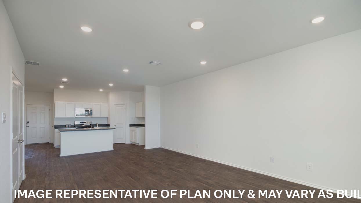 207 A HARRISON Xing, Uhland, TX 78640