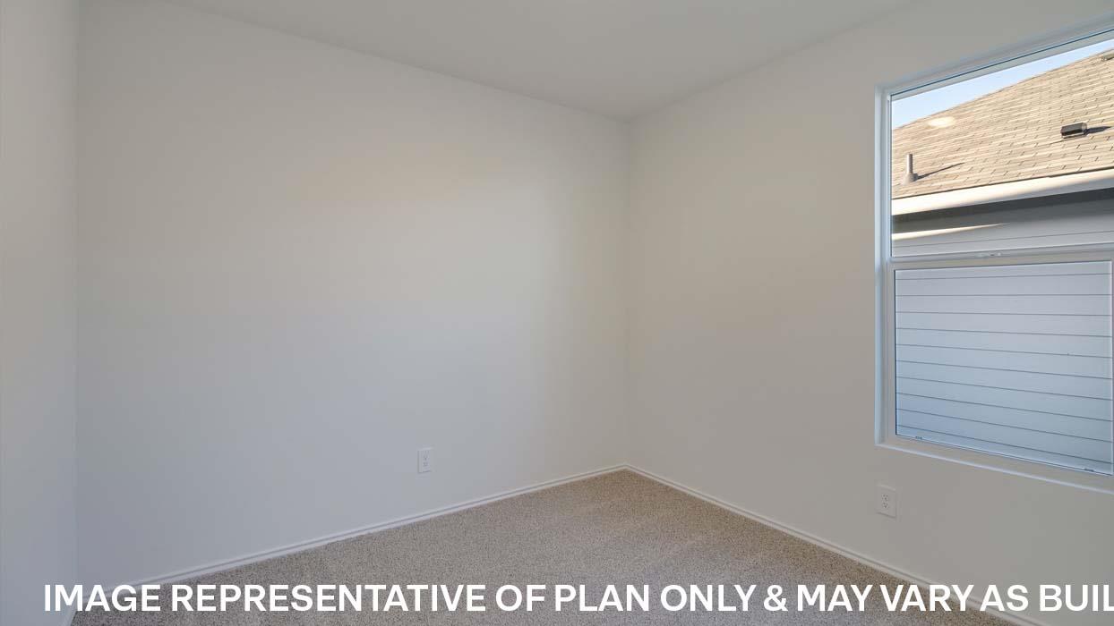 207 A HARRISON Xing, Uhland, TX 78640