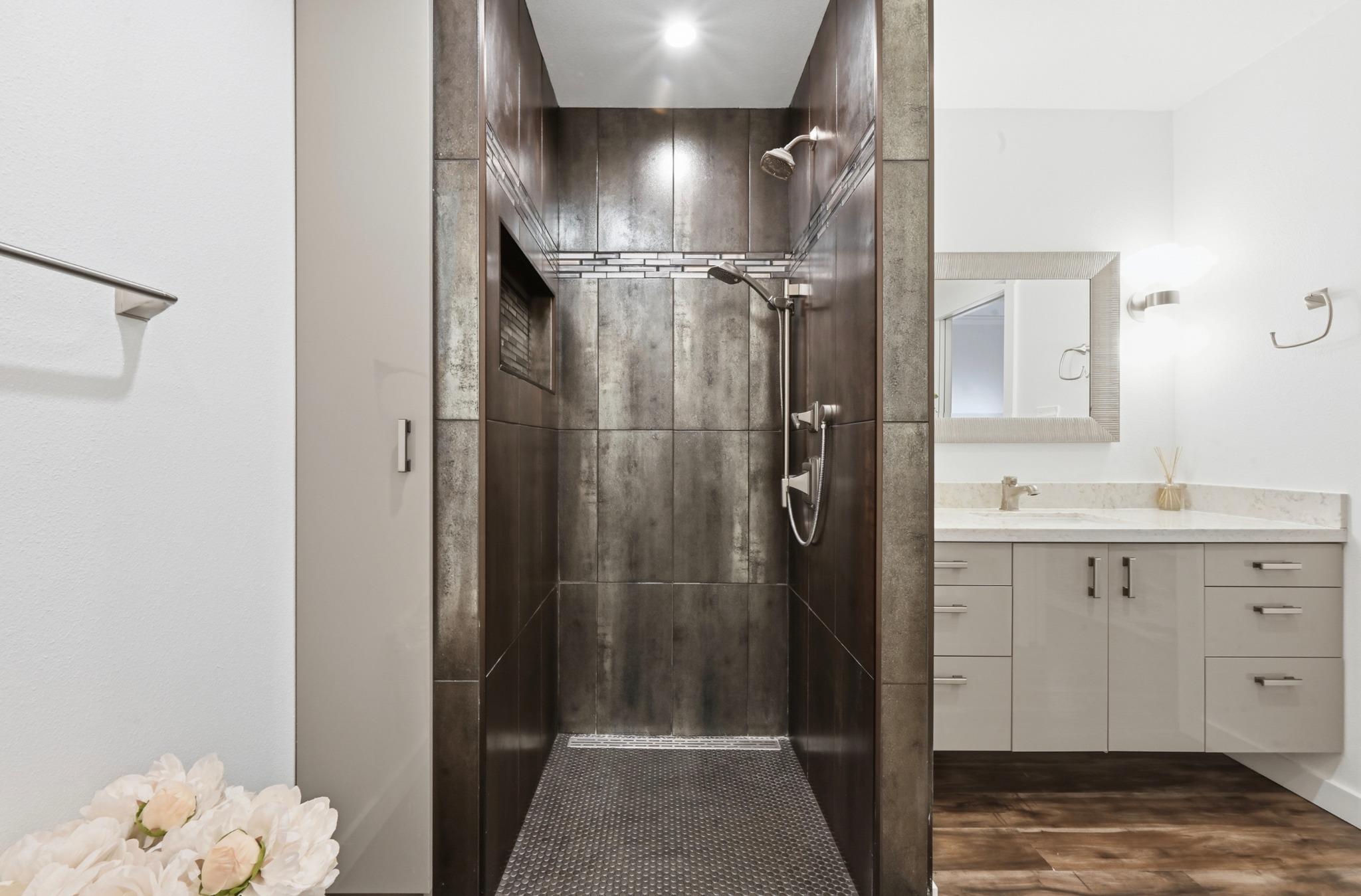 3857 Williamsburg Cir, Austin, TX 78731