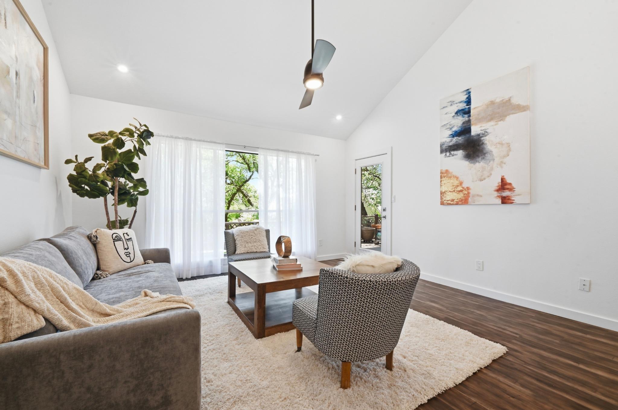 3857 Williamsburg Cir, Austin, TX 78731