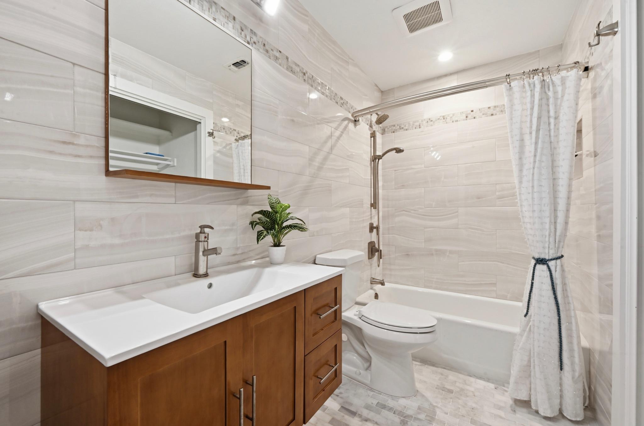 3857 Williamsburg Cir, Austin, TX 78731