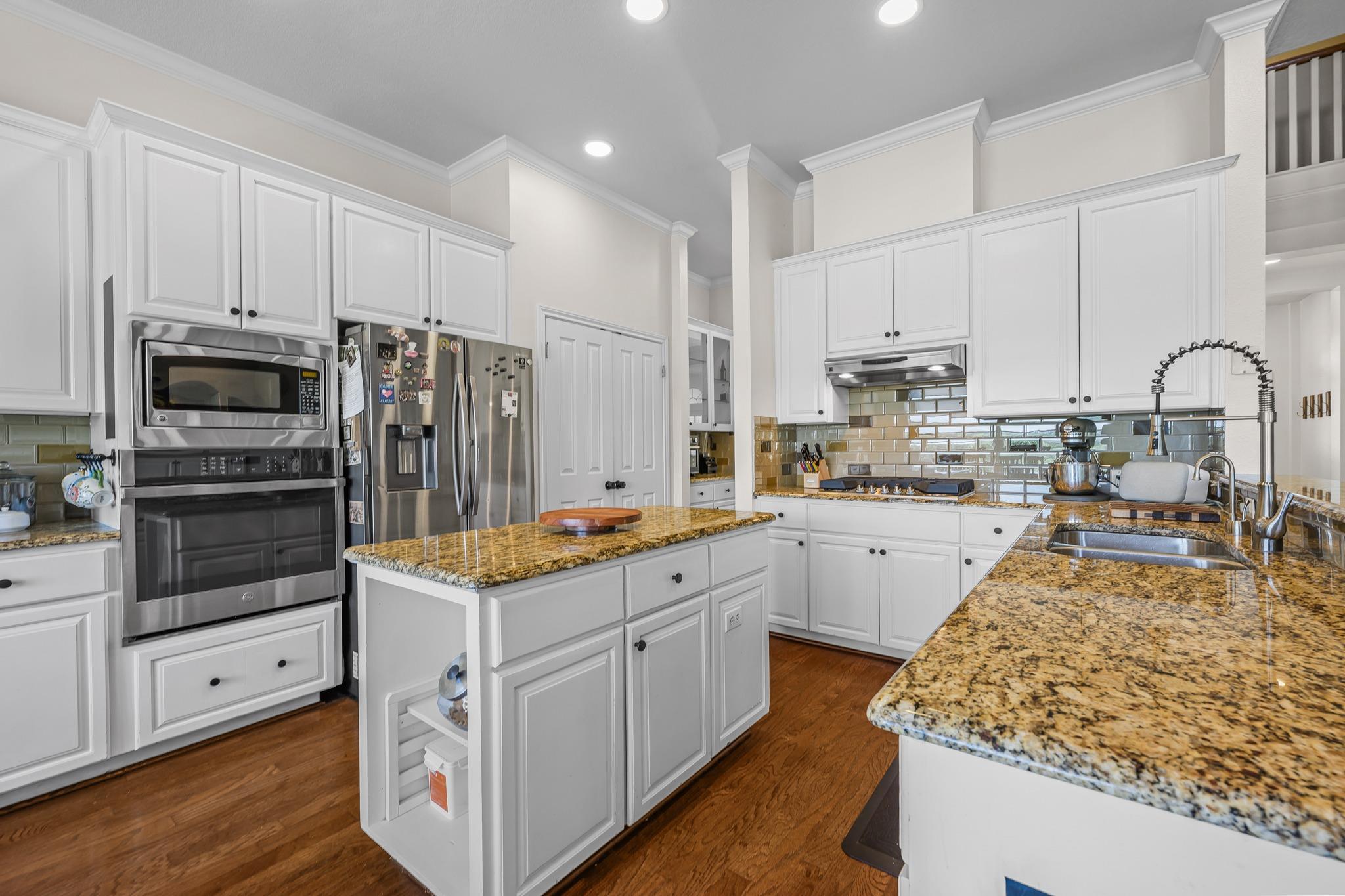 5004 VALBURN Ct, Austin, TX 78731