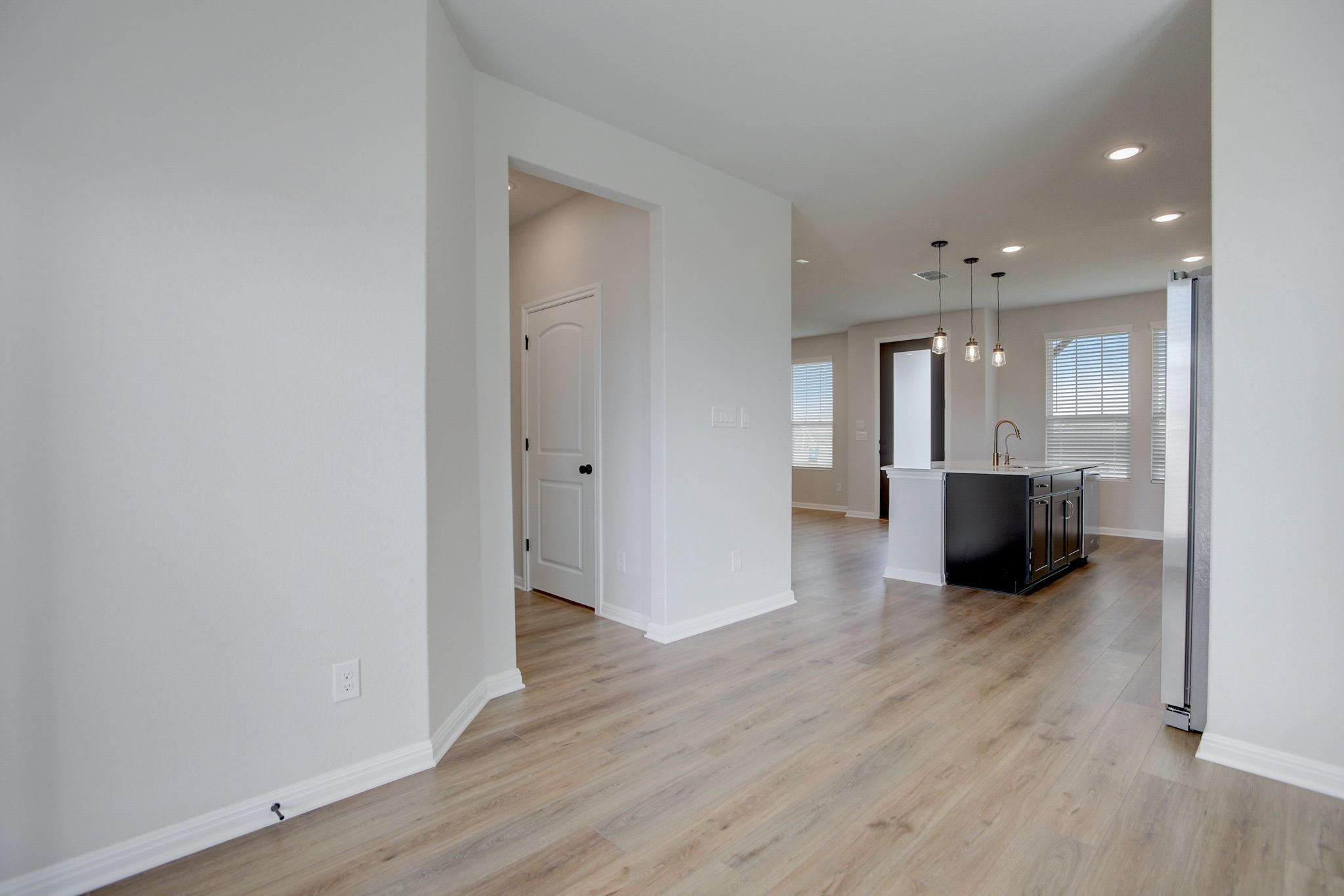 125 Clemens Dr, Liberty Hill, TX 78642