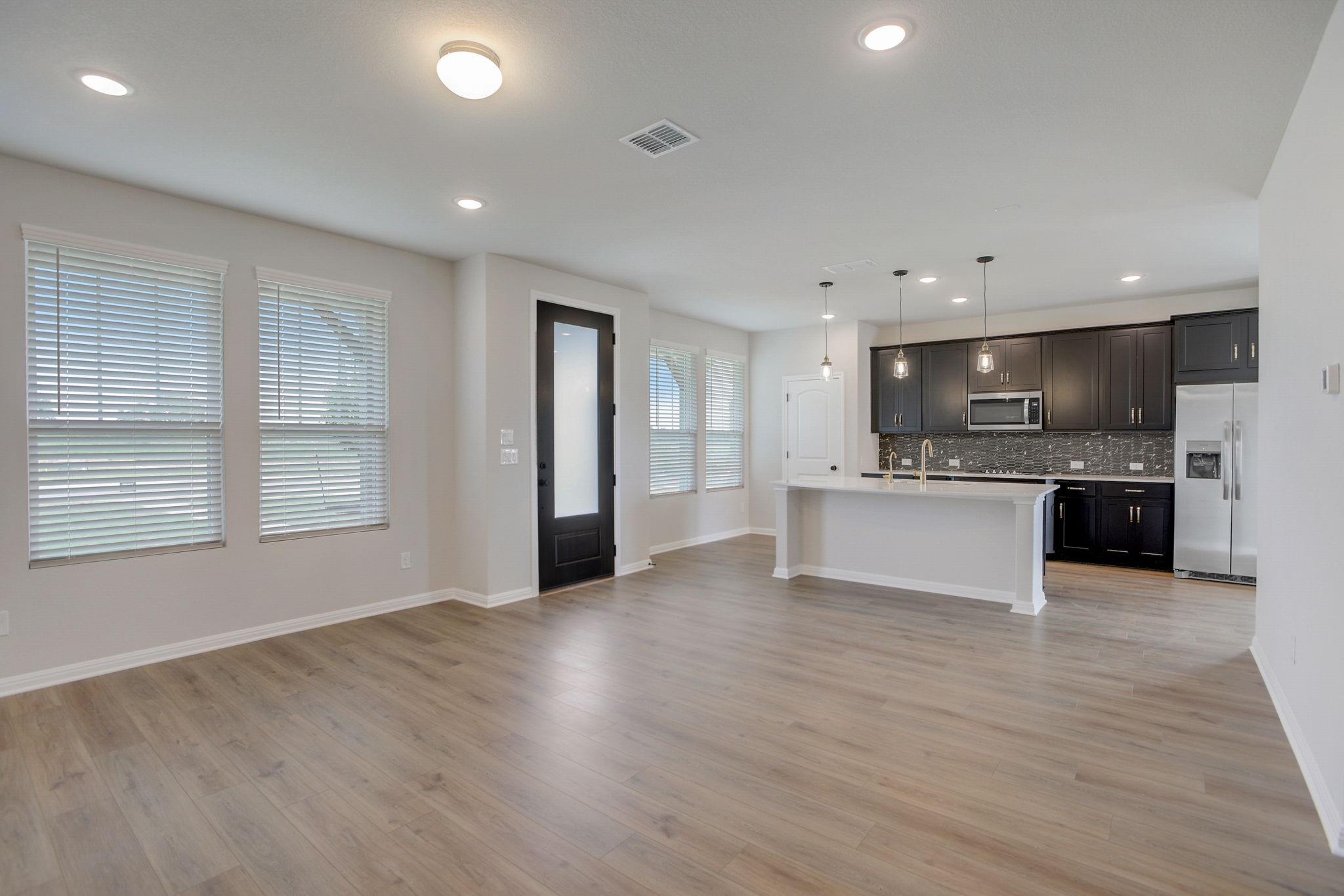 125 Clemens Dr, Liberty Hill, TX 78642